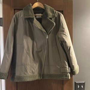 Olive Green Sherpa-Lined Women's Jacket